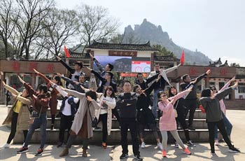 魅力徽州，陽光踏春——記江蘇東網科技2018年度公司春游活動